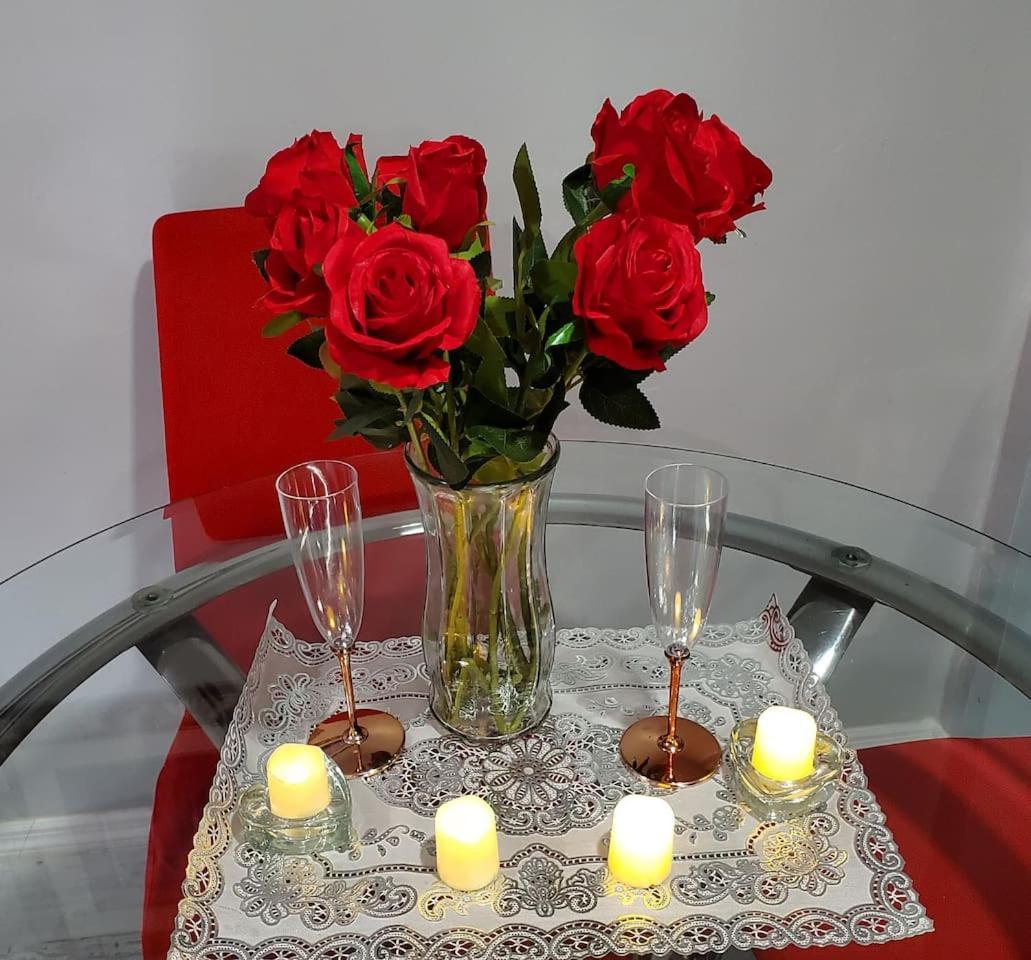 Lovely 2 Bedroom Apartment With 2 Entrance And Parking Нью-Йорк Екстер'єр фото